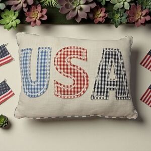 Patriotic USA Decorative Pillow